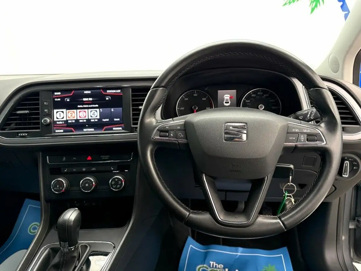 2018-seat-leon-16tdi-se-dynamic-technology-hatchback-dsg-big-17