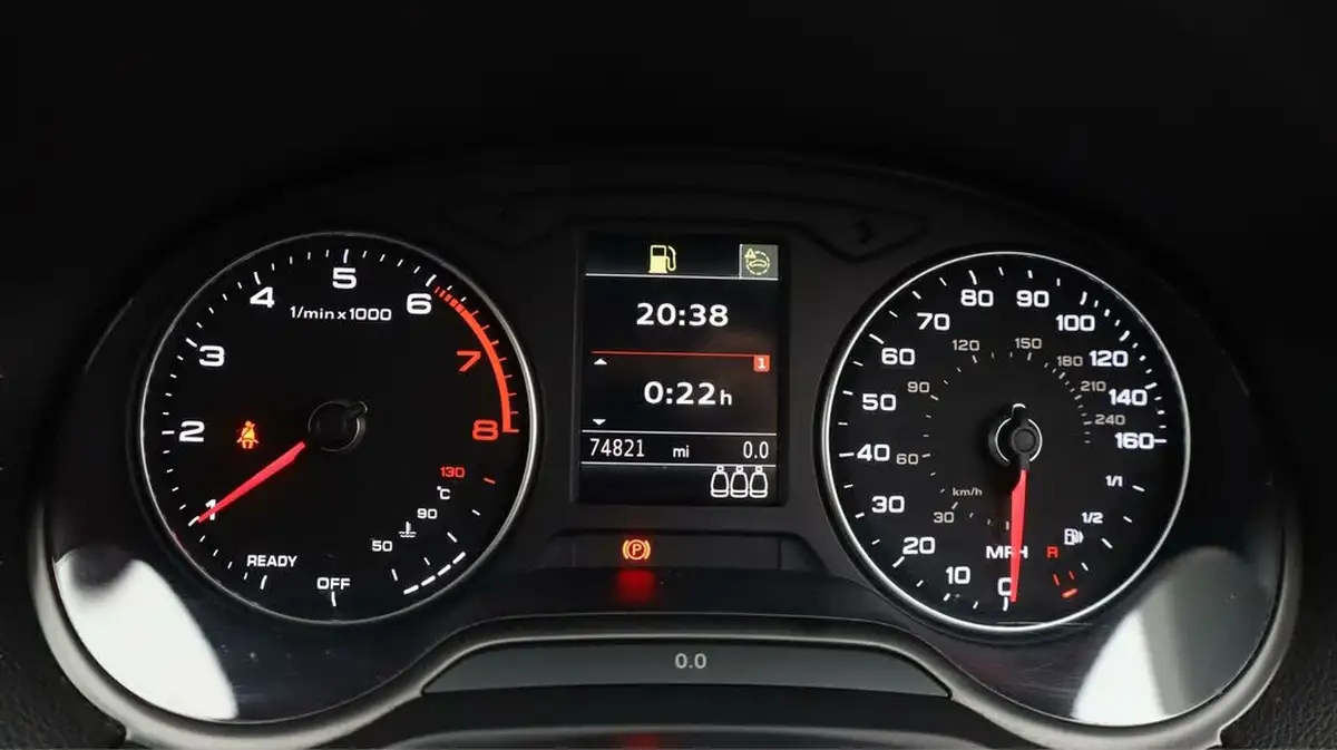2021-audi-q2-10-30-tfsi-technik-big-10