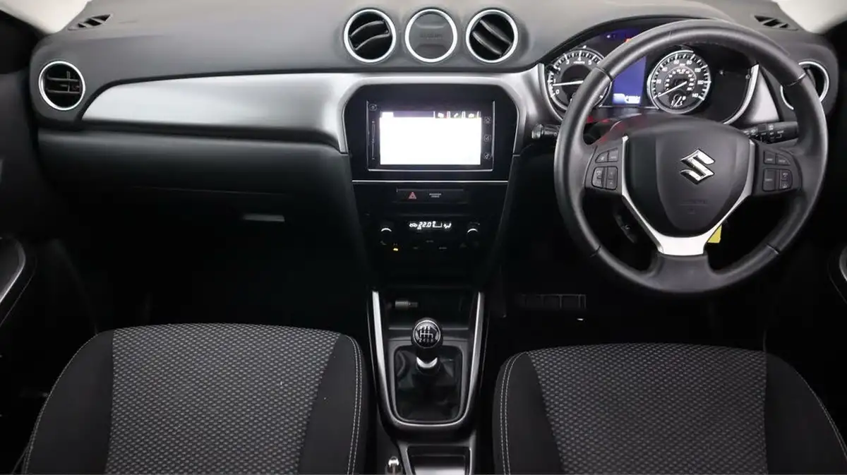 2019-suzuki-vitara-14-boosterjet-sz-t-big-13