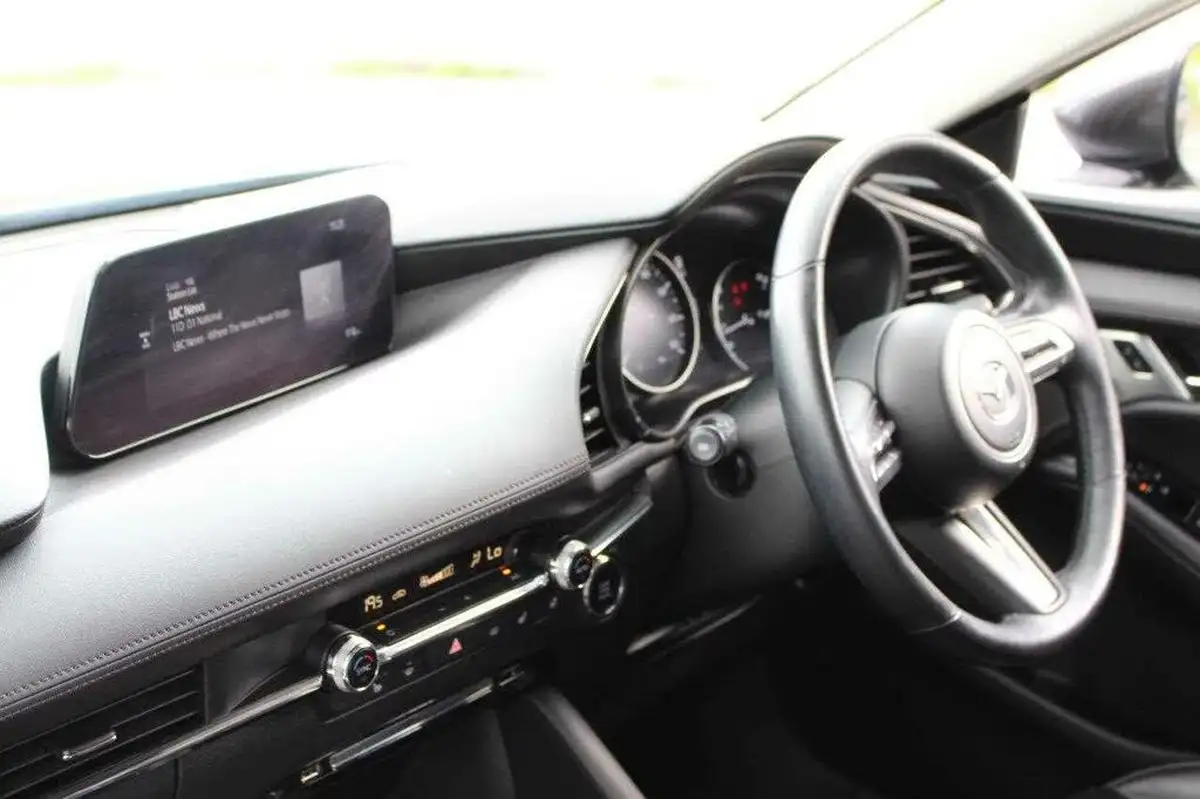 2020-mazda-mazda3-20-gt-sport-180ps-saloon-4d-big-20