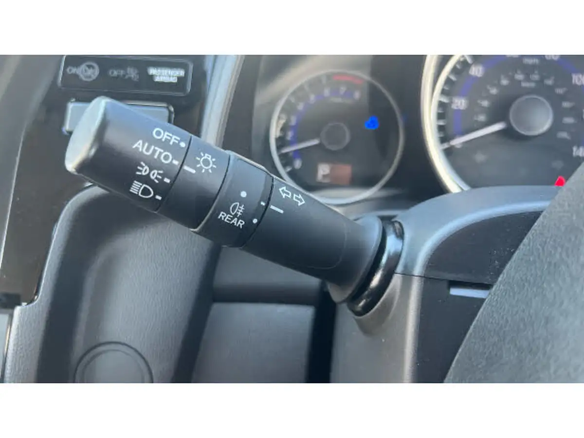 2018-honda-jazz-13-i-vtec-se-cvt-big-29
