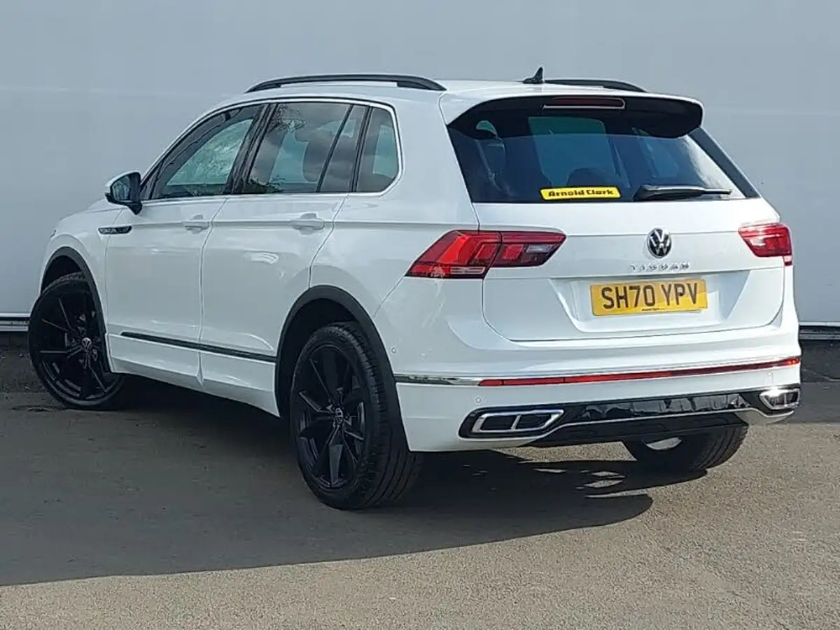2020-volkswagen-tiguan-15-tsi-r-line-big-1