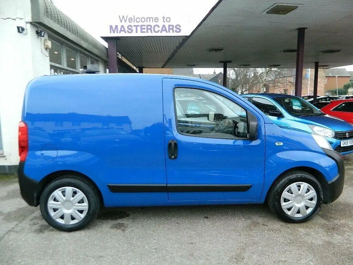 2015-fiat-fiorino-13jtd-cargo-sx-big-1