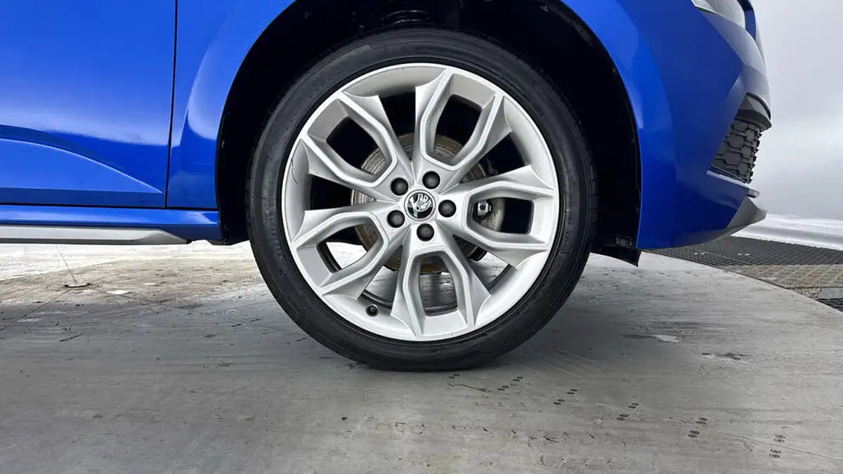 2021-skoda-kamiq-10-tsi-se-l-109ps-dsg-big-27