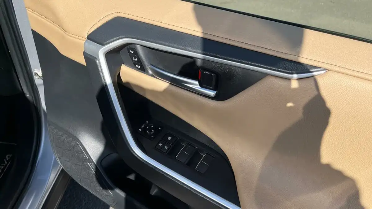 2020-toyota-rav4-25-vvt-i-excel-219bhp-big-24