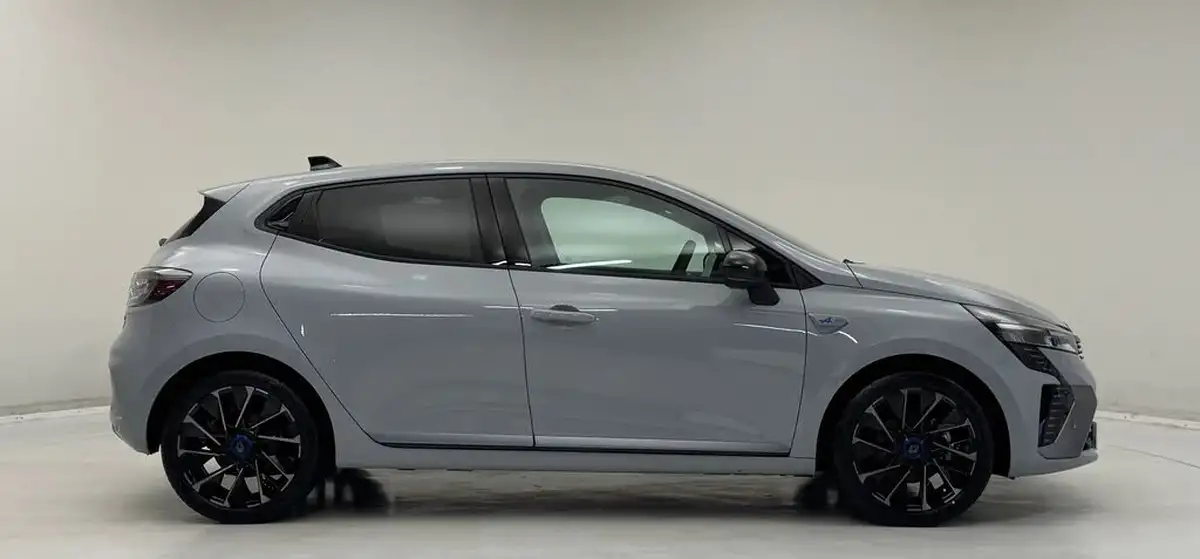 2024-renault-clio-16-esprit-alpine-big-4