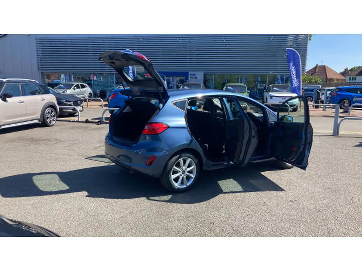 2022-ford-fiesta-10t-trend-100ps-5d-big-42