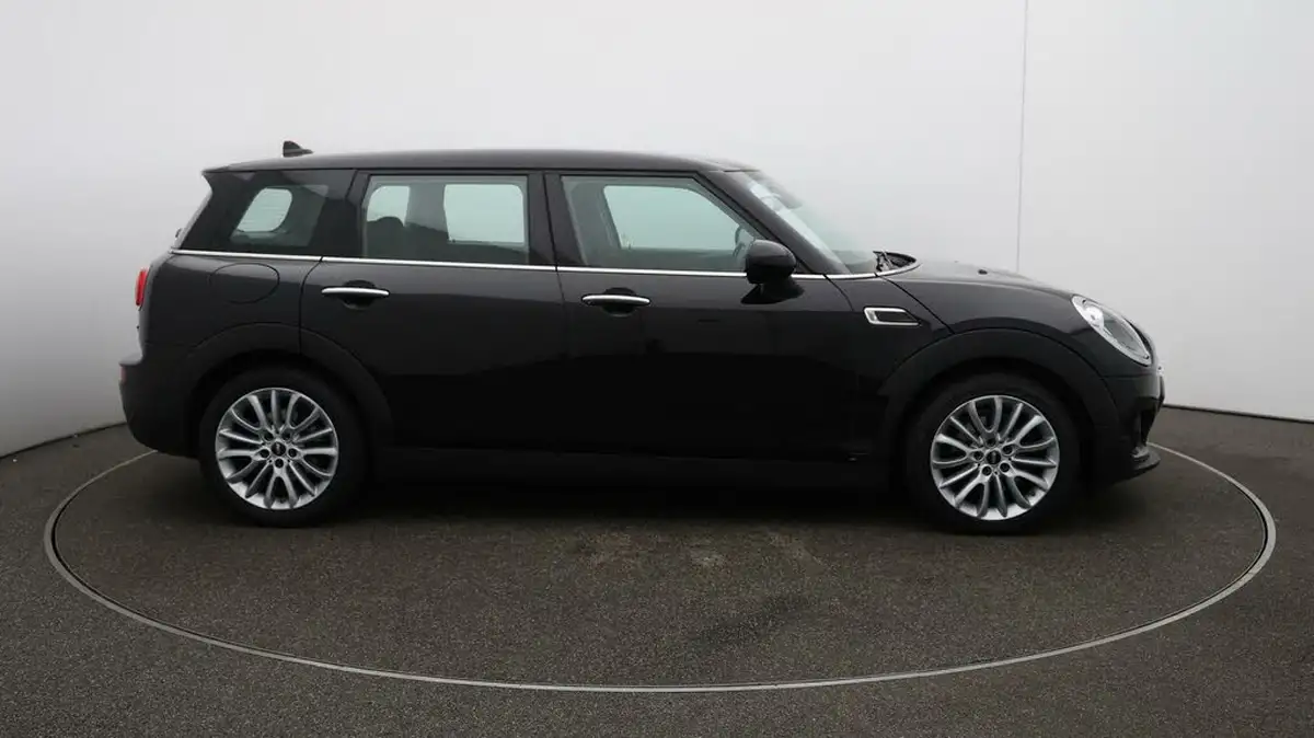 2018-mini-clubman-15-cooper-classic-ss-auto-big-46
