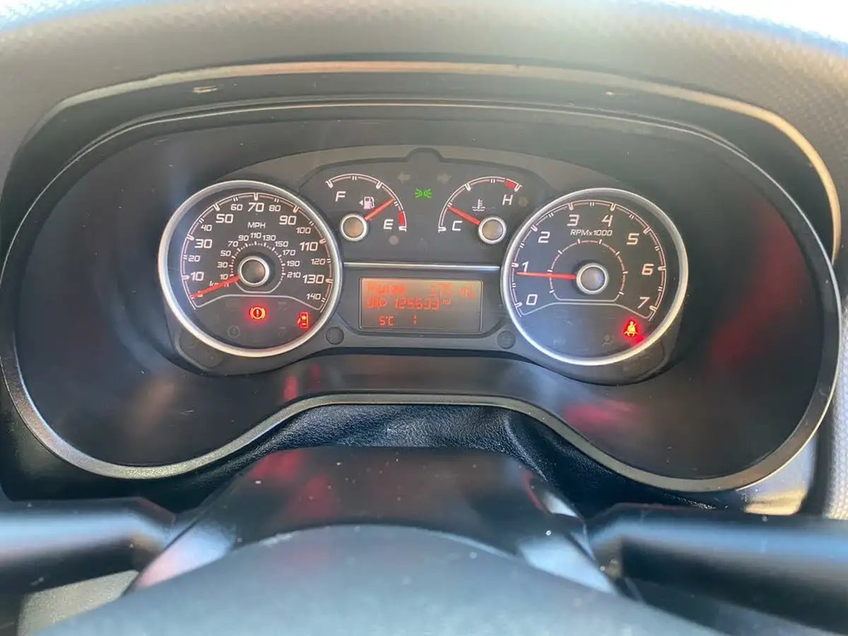 2017-fiat-doblo-cargo-13td-l1h1-sx-big-22