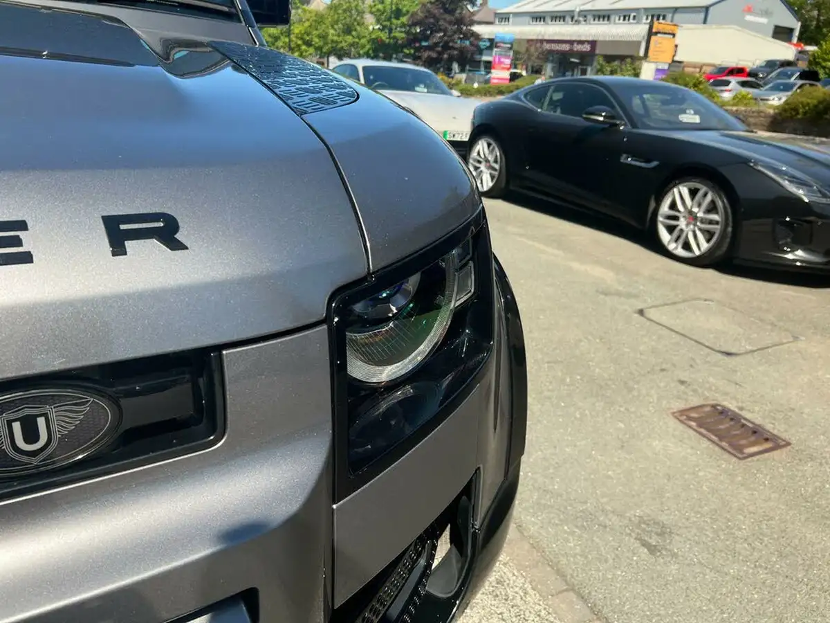 2021-land-rover-90-defender-30-d250-se-big-74