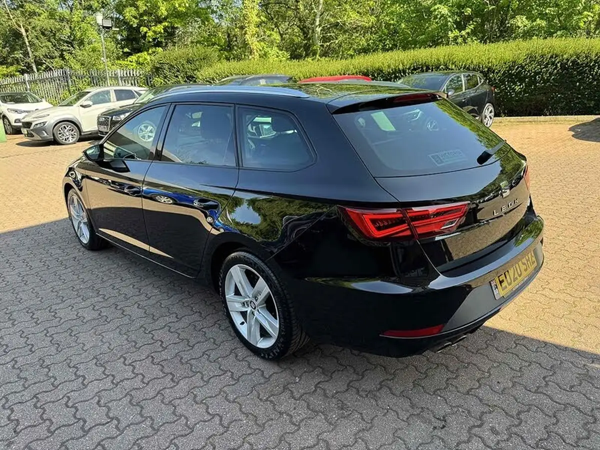2020-seat-leon-15-tsi-evo-fr-150ps-estate-dsg-big-2