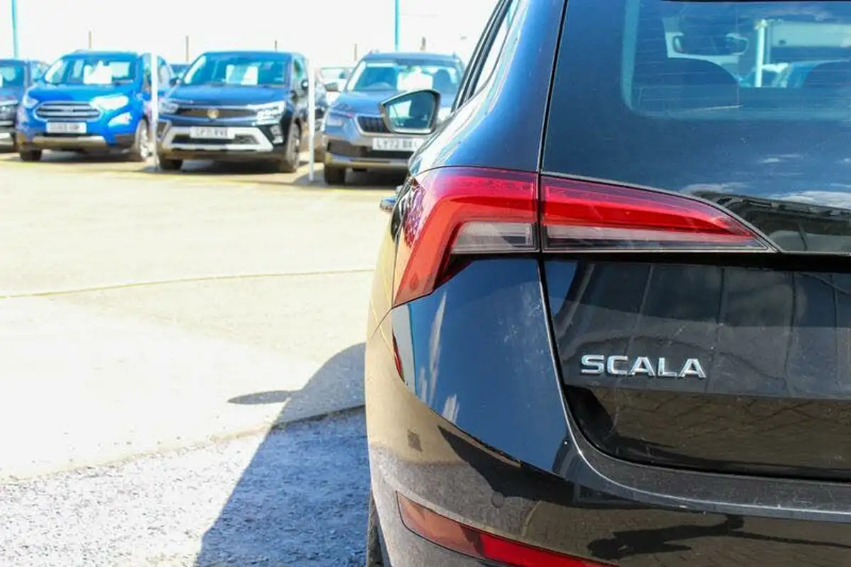 2019-skoda-scala-10-tsi-se-116ps-big-8