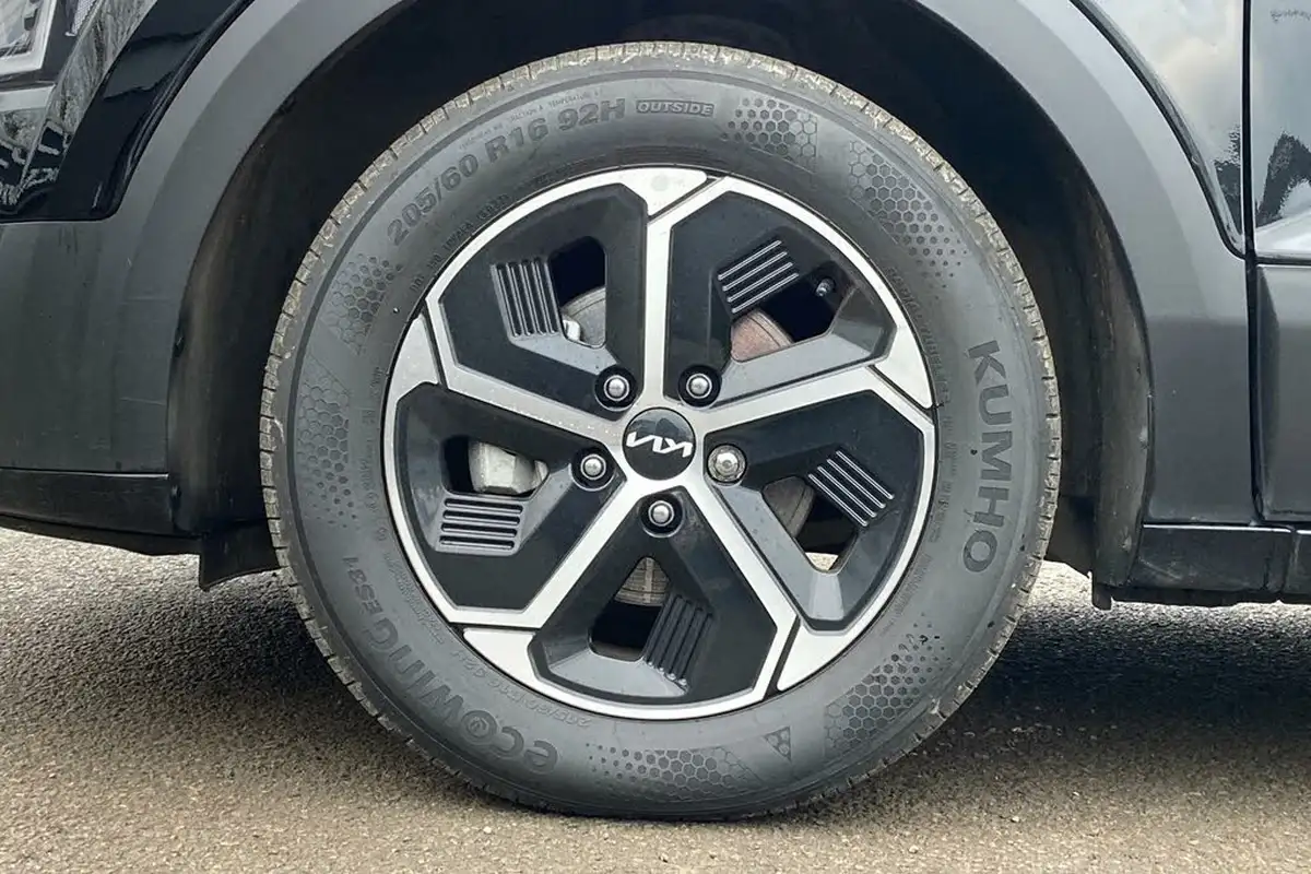 2023-kia-niro-16-gdi-139bhp-hev-132kwh-big-26