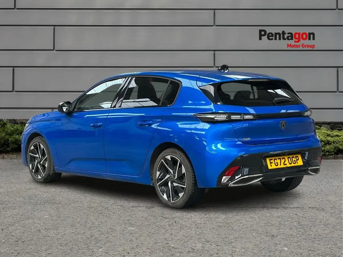 2022-peugeot-308-15-bluehdi-allure-premium-eat8-big-1