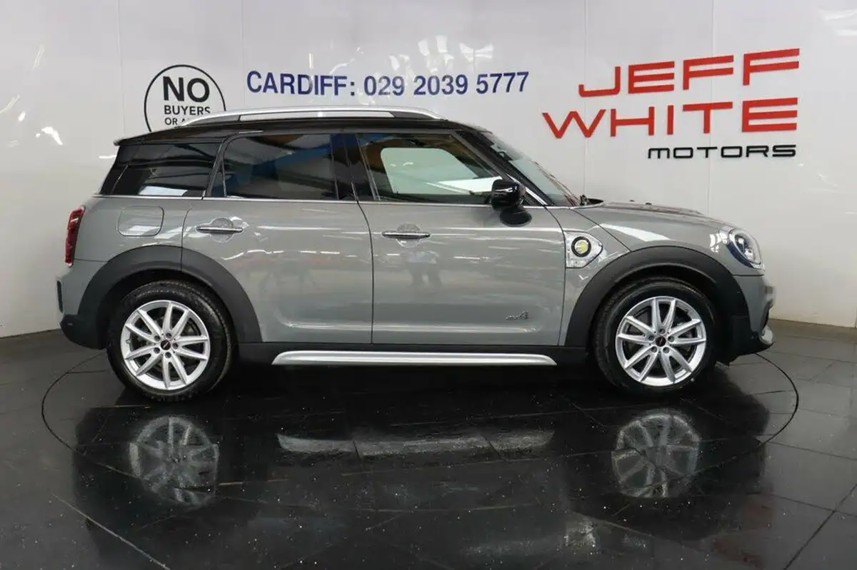 2021-mini-countryman-15-cooper-s-e-phev-sport-big-6