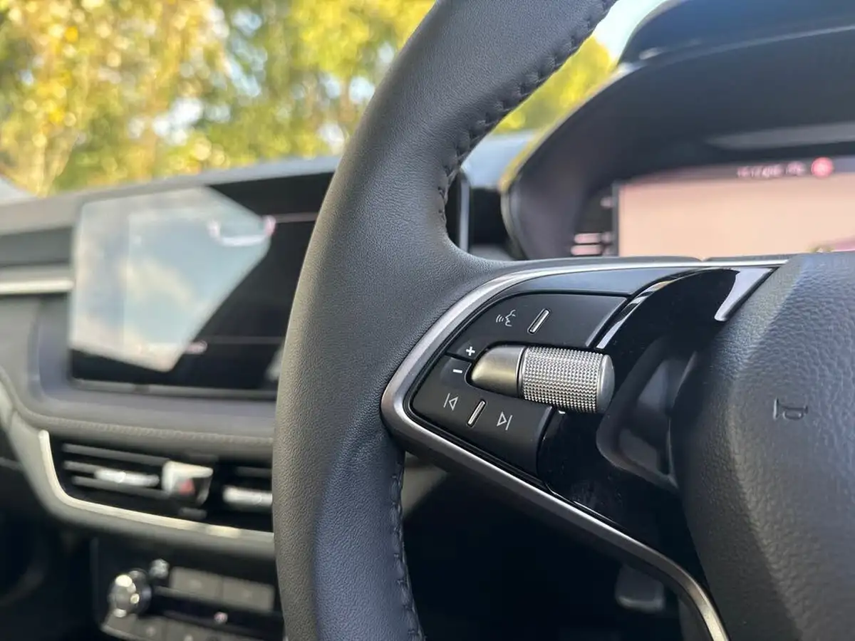 2024-skoda-fabia-15-tsi-se-l-big-23
