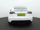 2022-tesla-model-y-e-long-range-small-3