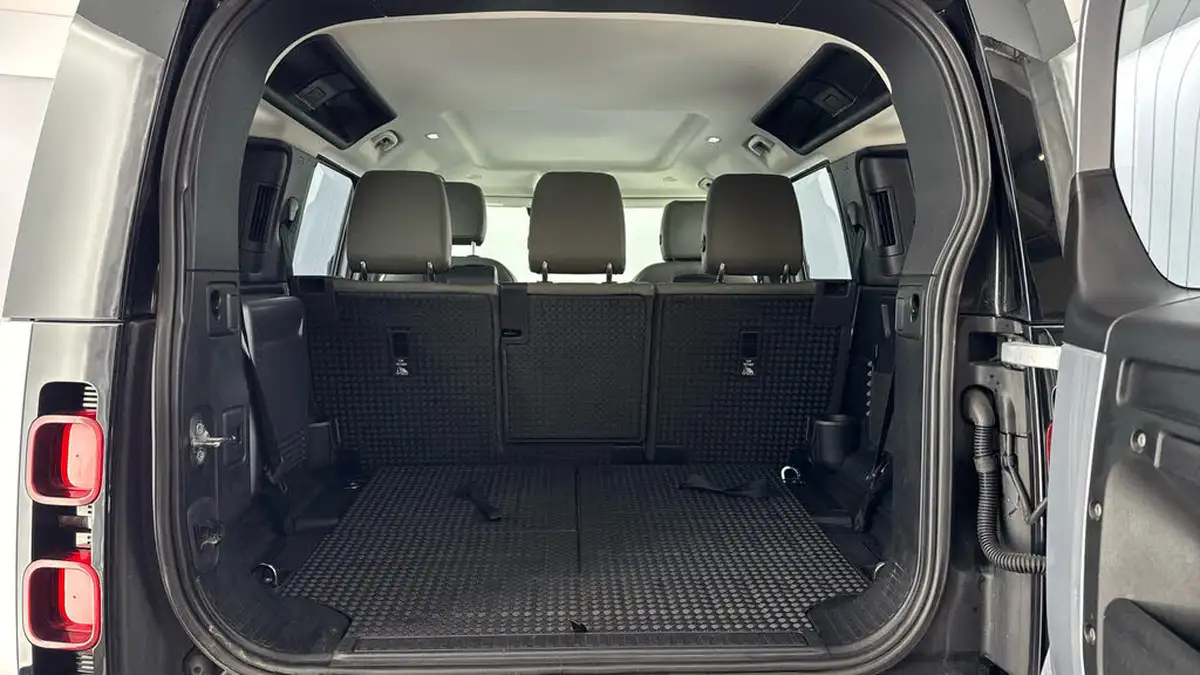 2020-land-rover-110-defender-20-d240-s-110-big-14
