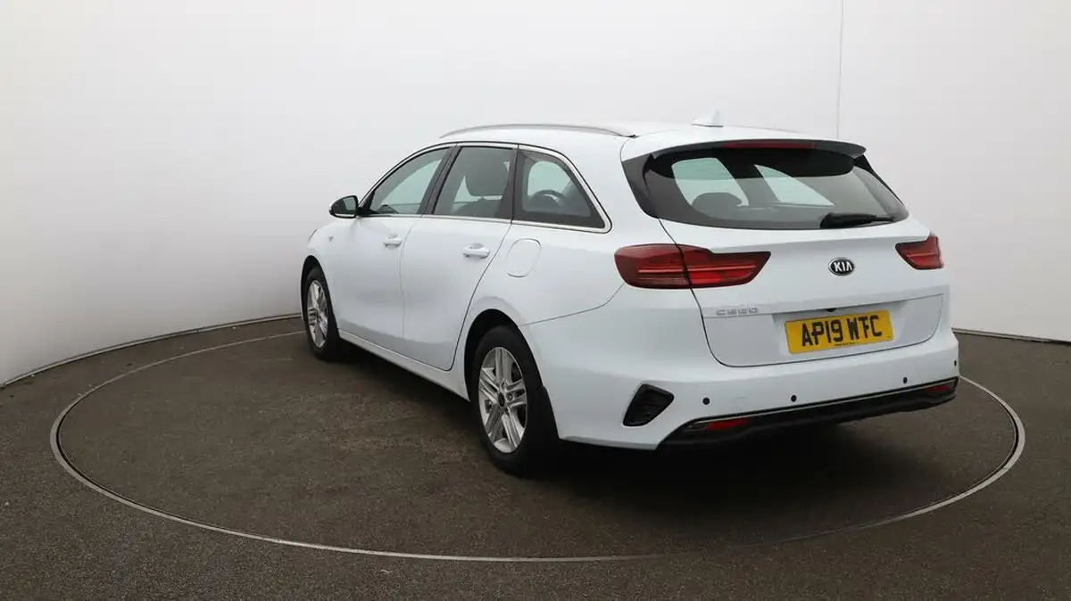 2019-kia-ceed-16crdi-2-eco-sportswagon-big-59