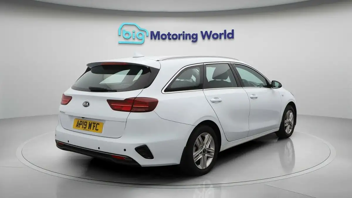 2019-kia-ceed-16crdi-2-eco-sportswagon-big-7
