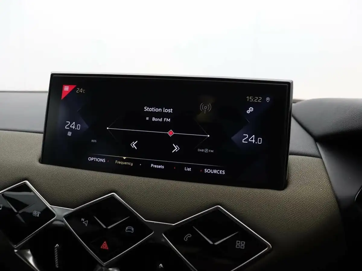 2019-ds-ds-3-crossback-12-puretech-prestige-155ps-eat8-big-22