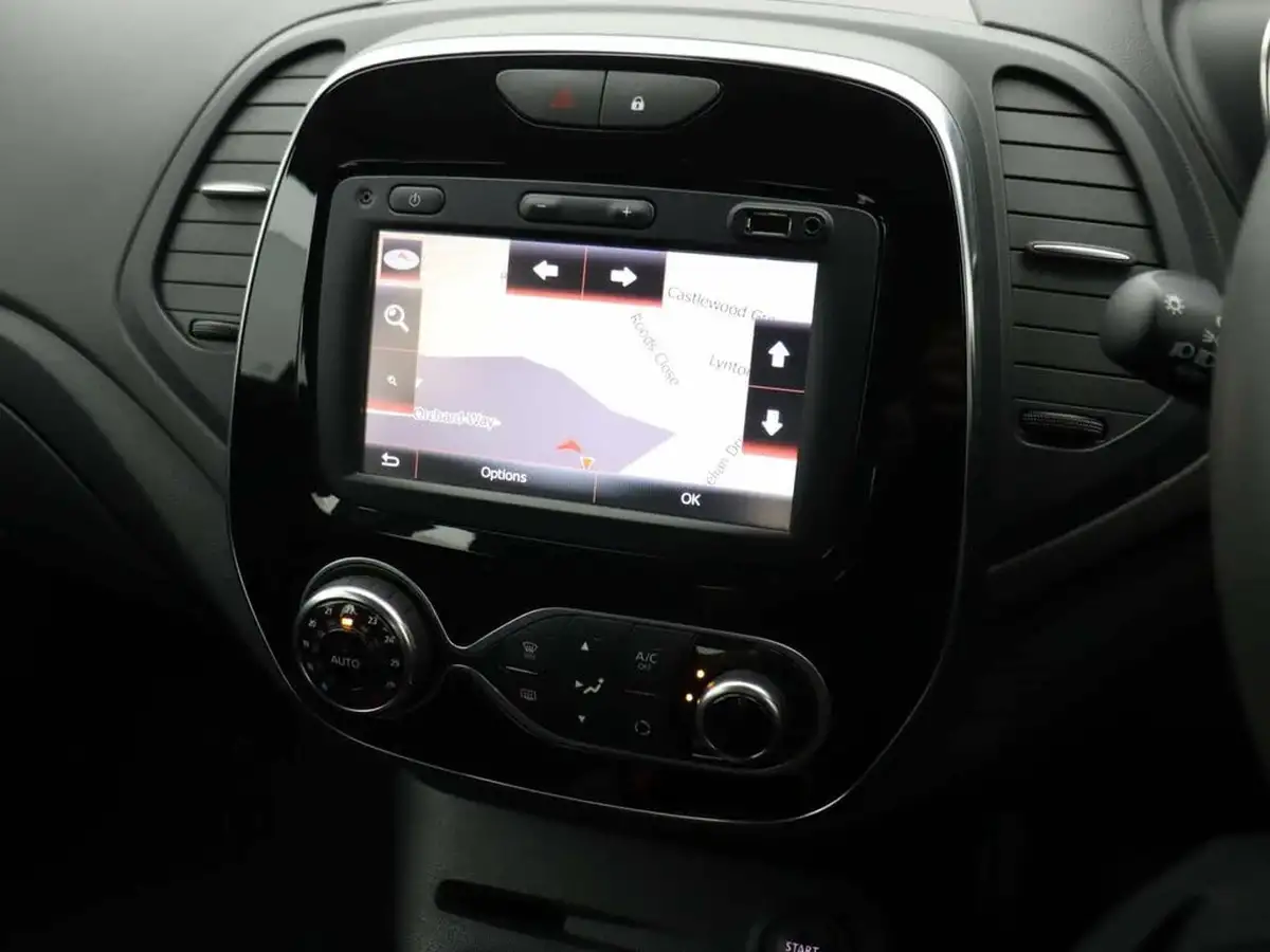 2017-renault-captur-12-tce-dynamique-nav-energy-ss-edc-auto-big-34