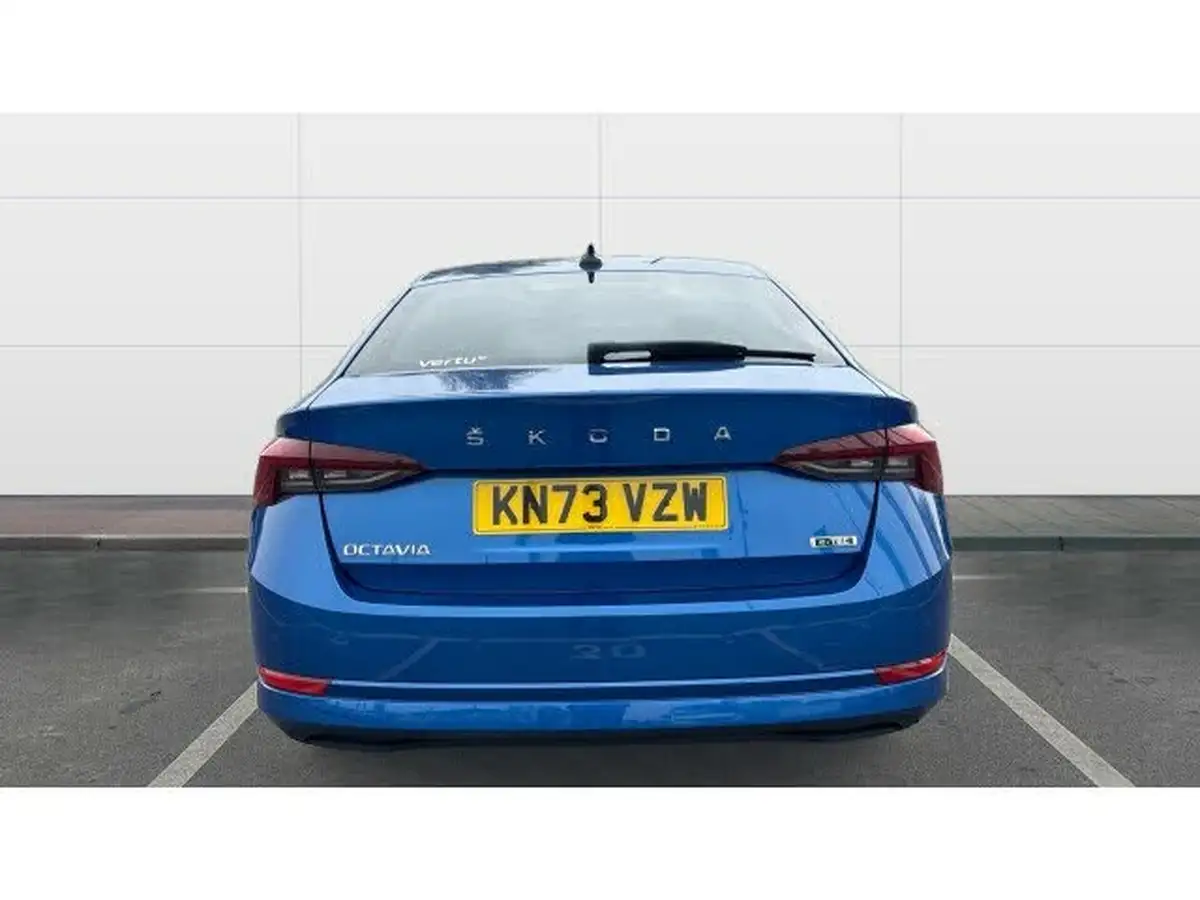 2023-skoda-octavia-15-tsi-e-tec-se-l-hatchback-big-5