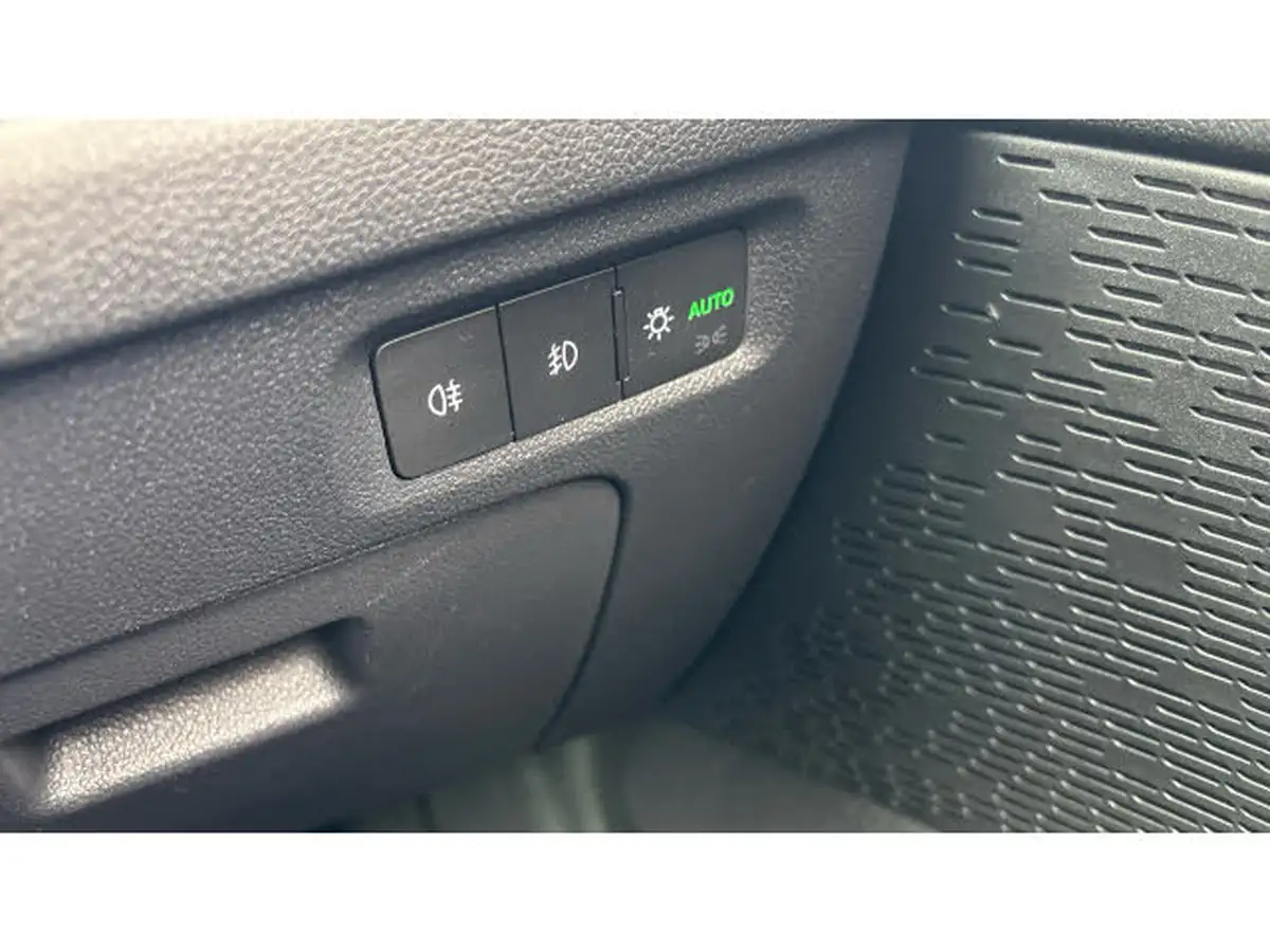 2023-skoda-octavia-15-tsi-e-tec-se-l-hatchback-big-33
