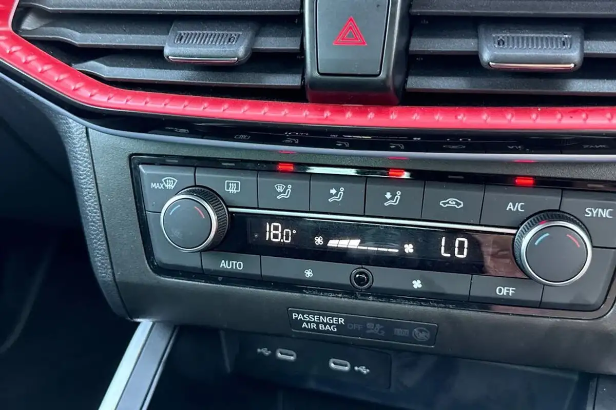 2023-seat-arona-10-tsi-fr-big-21