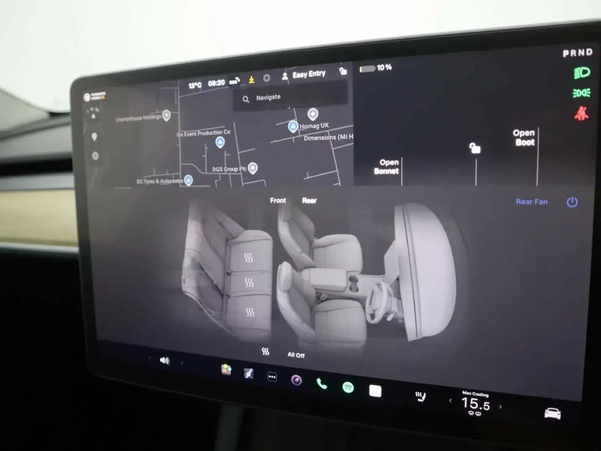 2022-tesla-model-y-e-rwd-big-26