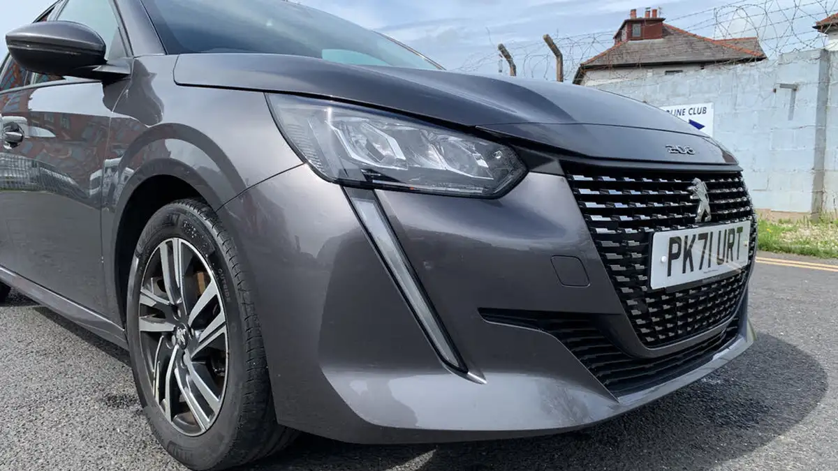 2021-peugeot-208-12-puretech-allure-100bhp-big-14