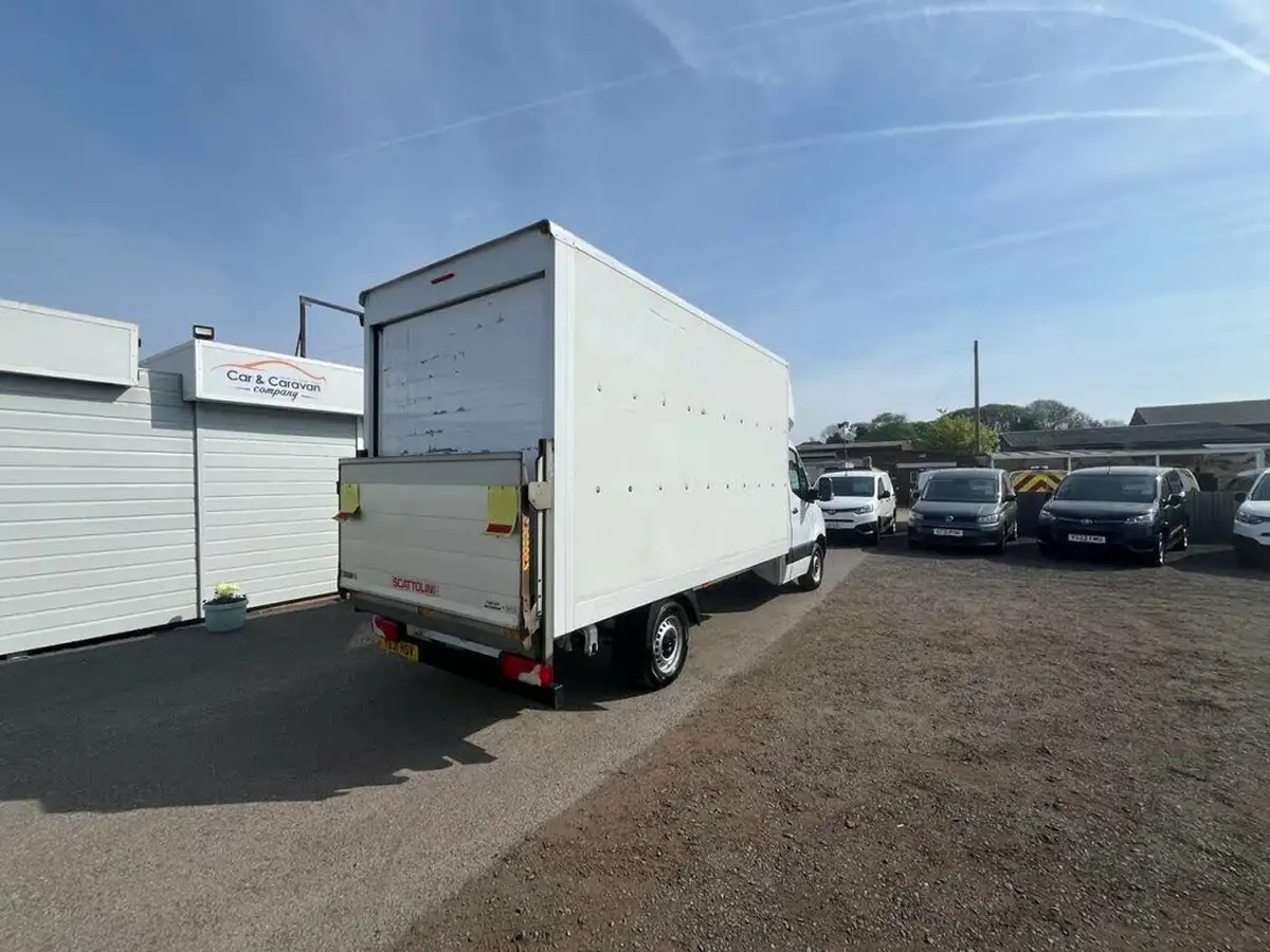 2021-mercedes-benz-sprinter-21cdi-314-l3h1-3-way-tipper-eco-gear-360-big-8