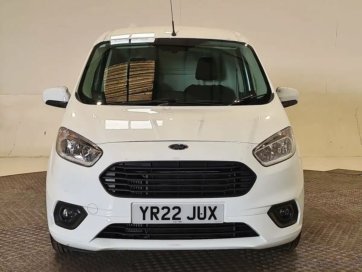 2022-ford-transit-courier-10t-limited-ecoboost-big-12