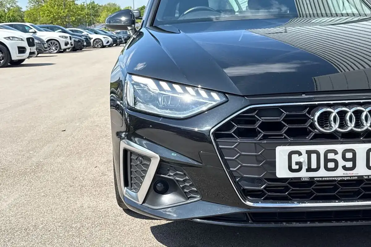 2019-audi-a4-avant-20-40-tfsi-sport-big-24