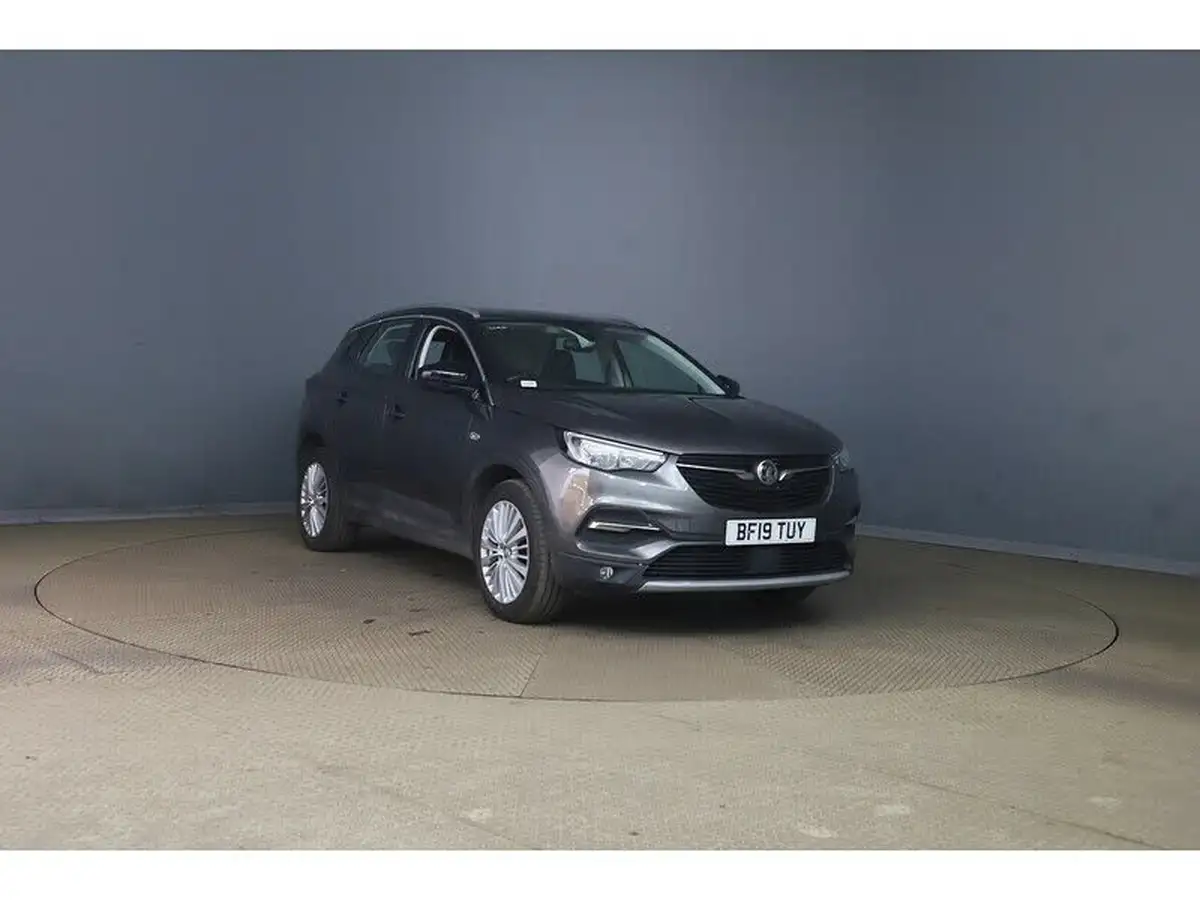 2019-vauxhall-grandland-x-12-sport-nav-big-0
