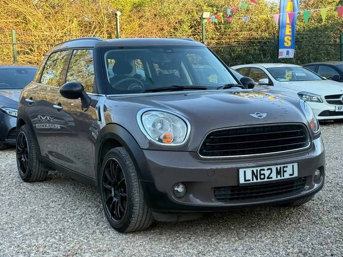 2012-mini-countryman-big-0