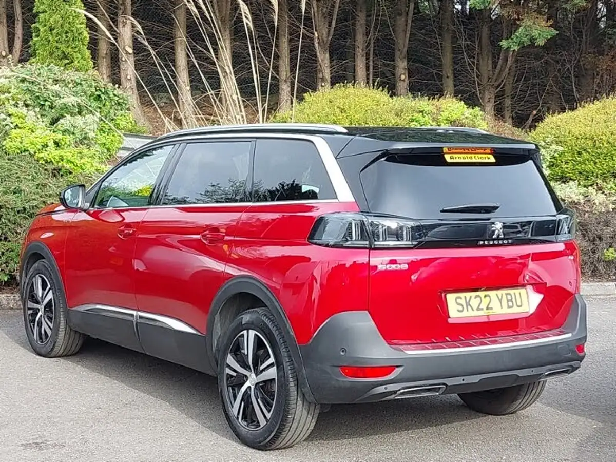 2022-peugeot-5008-suv-12-puretech-gt-eat8-big-1