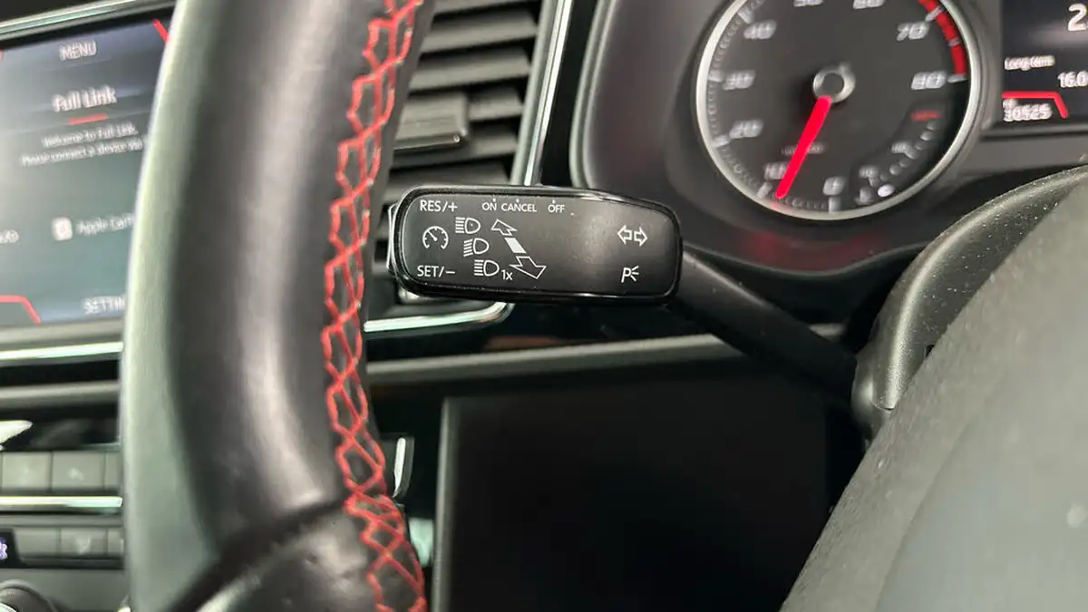 2020-seat-leon-15-tsi-evo-fr-black-edition-150ps-hatchback-big-28
