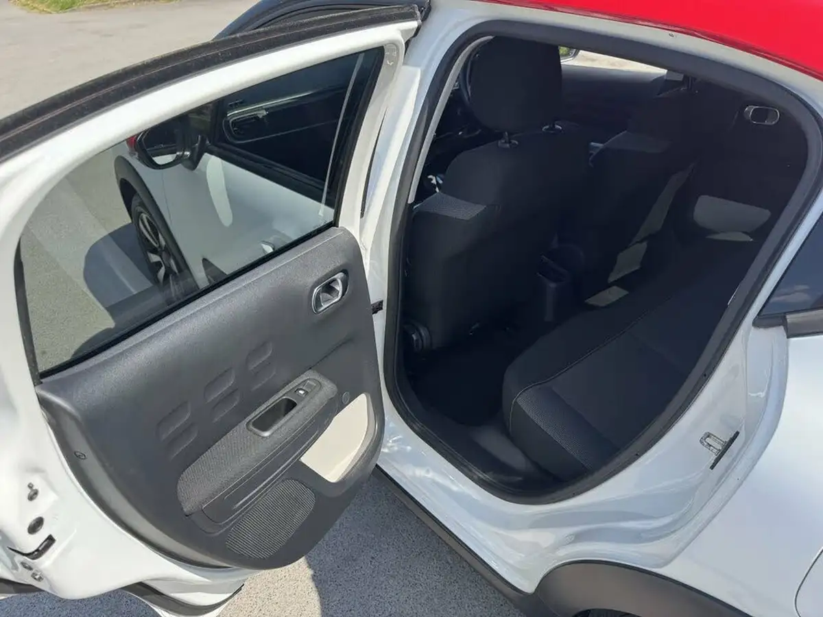 2017-citroen-c3-16bluehdi-flair-big-24