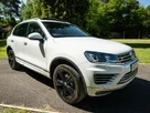 2017-volkswagen-touareg-30tdi-r-line-plus-262ps-ss-2967cc-small-20