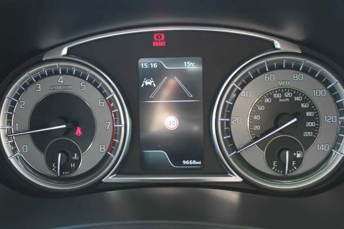 2023-suzuki-s-cross-14-boosterjet-motion-big-33
