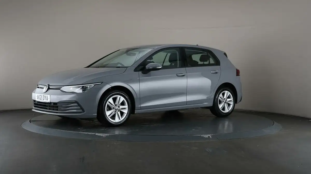 2021-volkswagen-golf-15-tsi-life-150ps-hatchback-big-40
