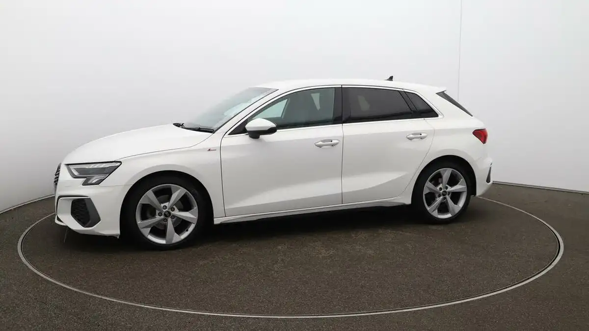 2022-audi-a3-15-35-tfsi-s-line-sportback-5d-tronic-big-64