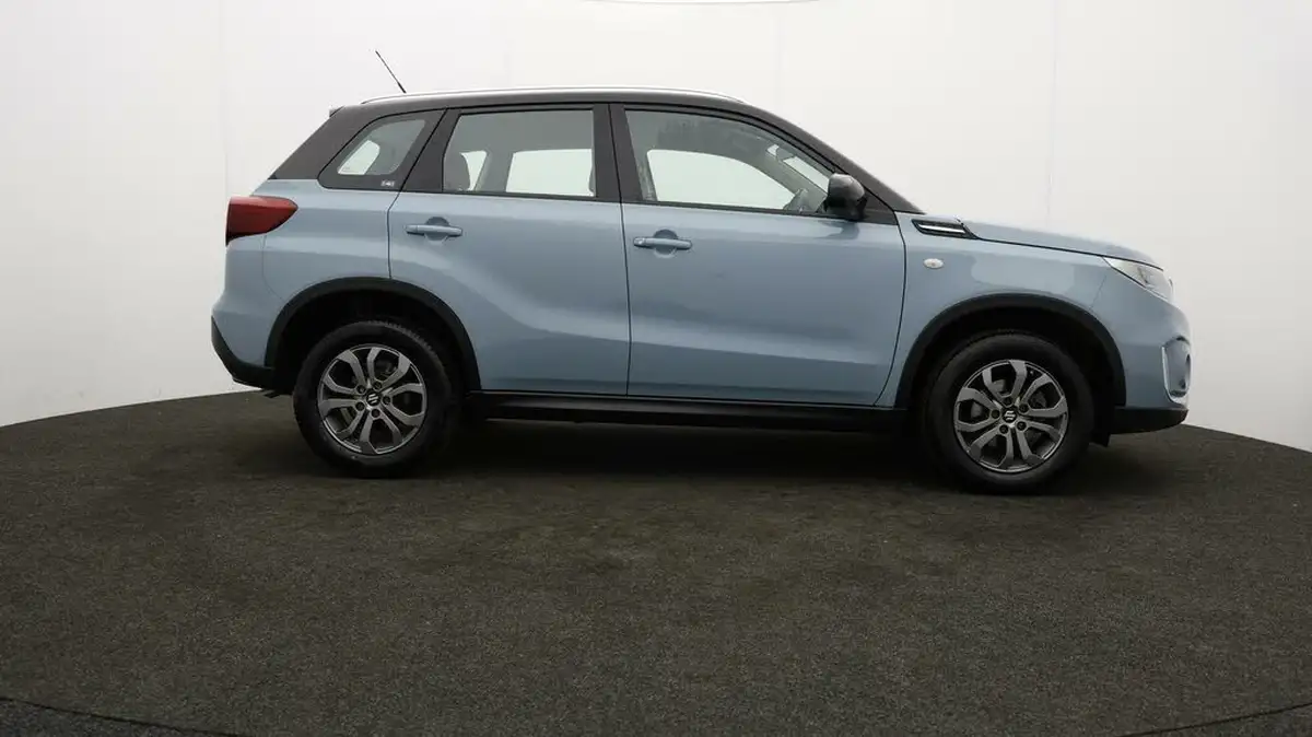2021-suzuki-vitara-14-boosterjet-sz4-big-38