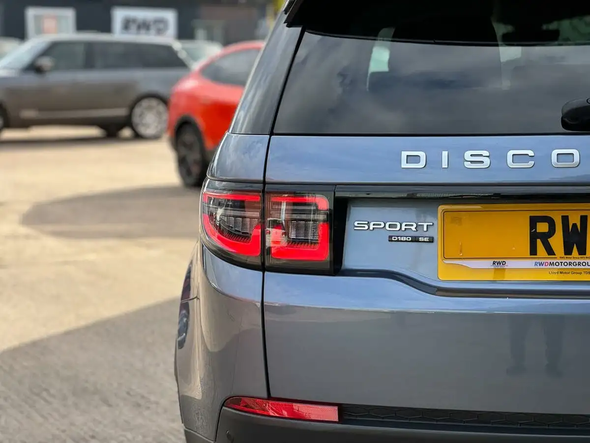 2019-land-rover-discovery-sport-20-d180-se-big-20