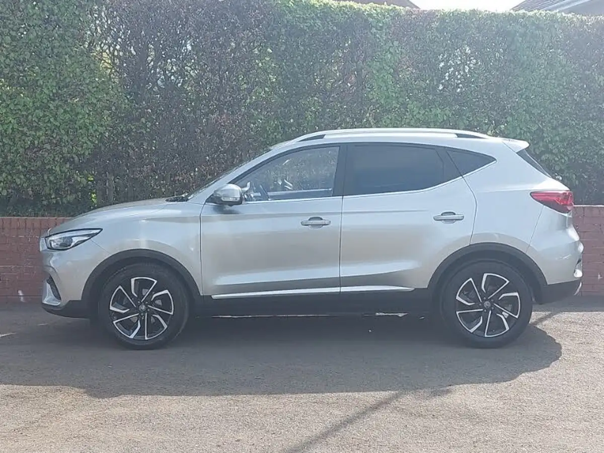 2023-mg-zs-suv-10t-gdi-exclusive-auto-big-3