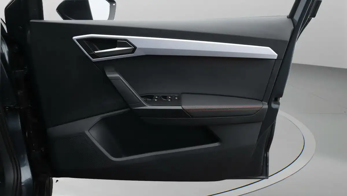 2022-seat-arona-10-tsi-fr-sport-big-15