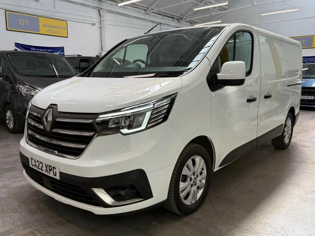2022-renault-trafic-20dci-sl28-130-sport-big-17