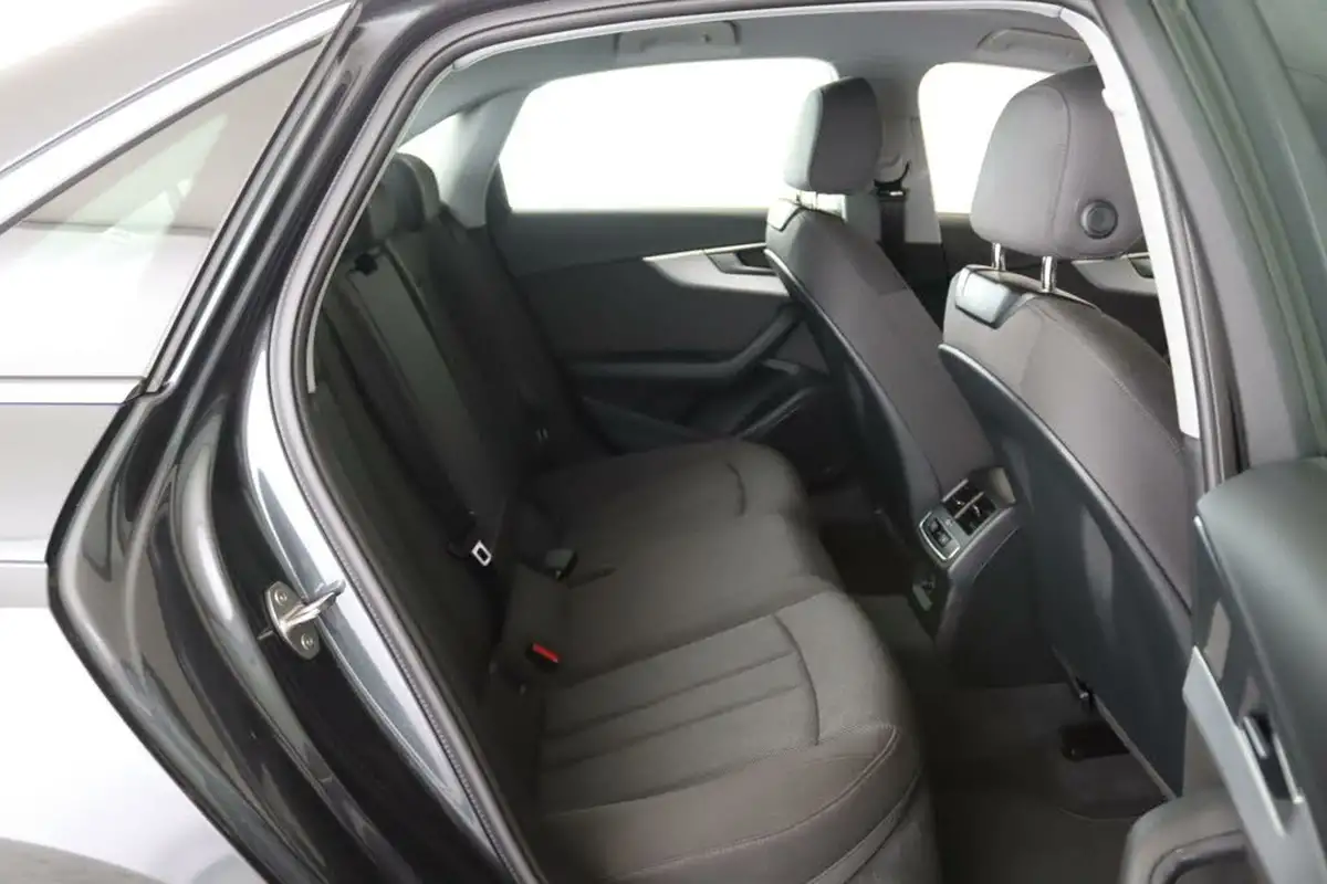 2021-audi-a4-20-35-tfsi-technik-s-tronic-big-12