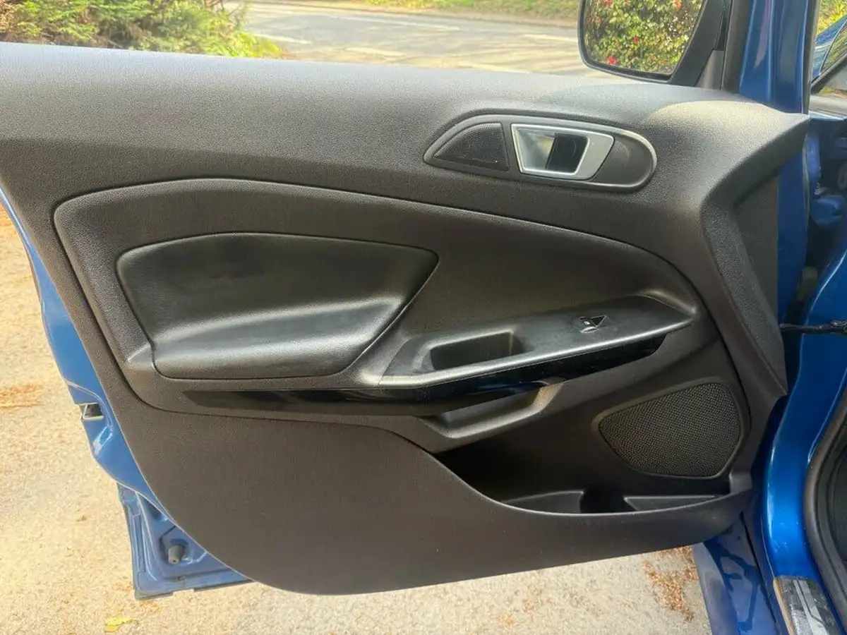 2018-ford-ecosport-10t-st-line-140ps-big-28